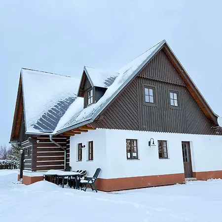 6 Holiday home